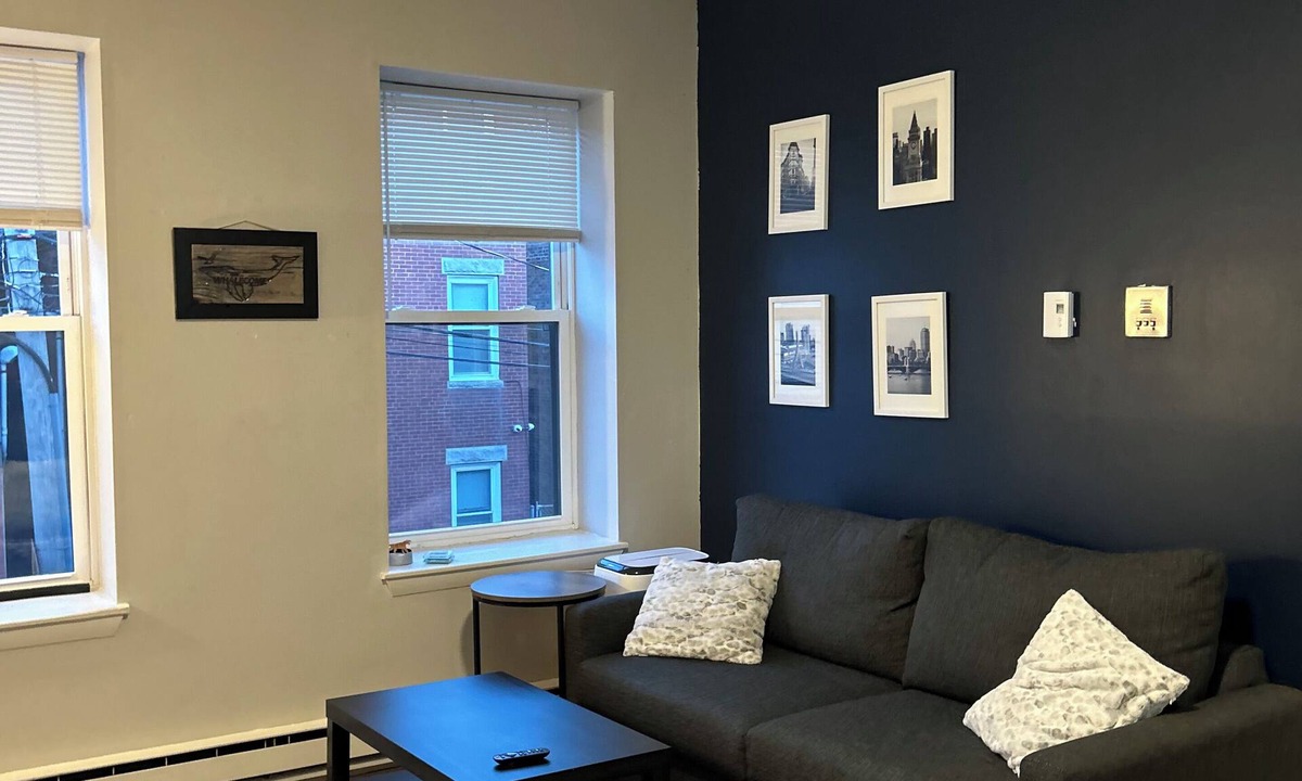 East Boston Condo | 1-bedroom condo. Easy access to downtown, walk to parks, & restaurants.