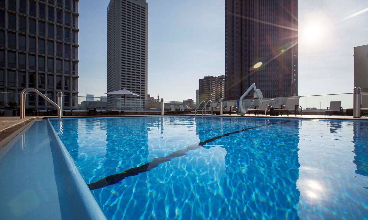 SoNo Apartment | 1 Bedroom | Free Daily Breakfast, Gym