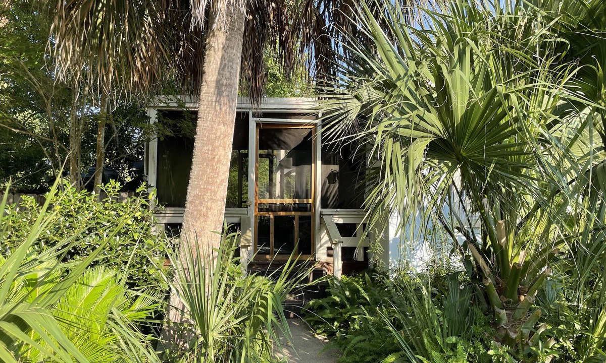 Laguna Beach Estates House | 1 Block to Beach Cozy Boho West End Cottage