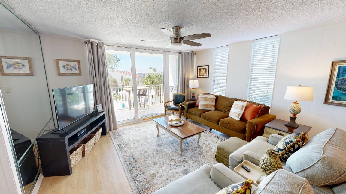 Holiday Isle Condo | 109 m² Condo ∙ 2 bedrooms ∙ 6 guests