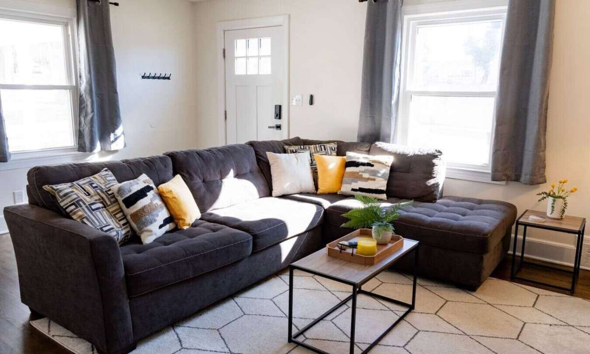 High Point House | 2 Bedroom in Downtown High Point, Children`s Museum