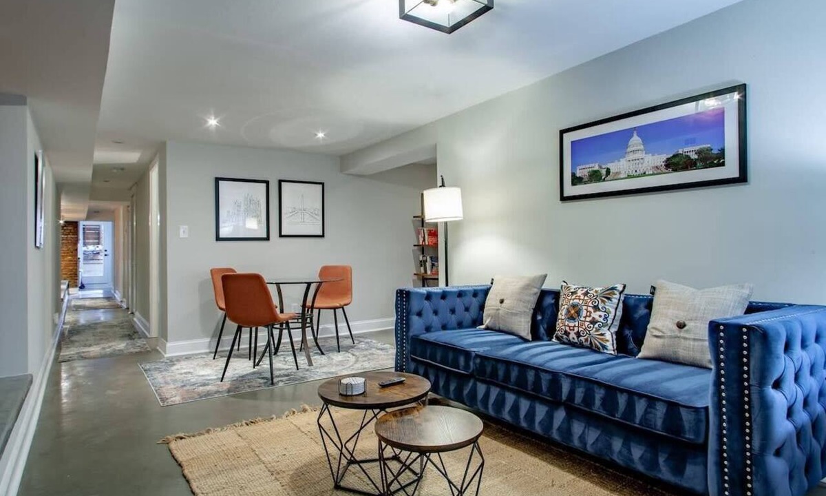 Petworth Apartment | 2-BR Petworth Pad/Walk to METRO Subway