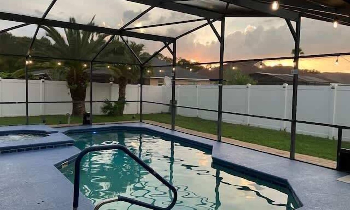 Tuscan Ridge House | 25%off/Close to Disney/Hot Tub/Private Pool/Fenced