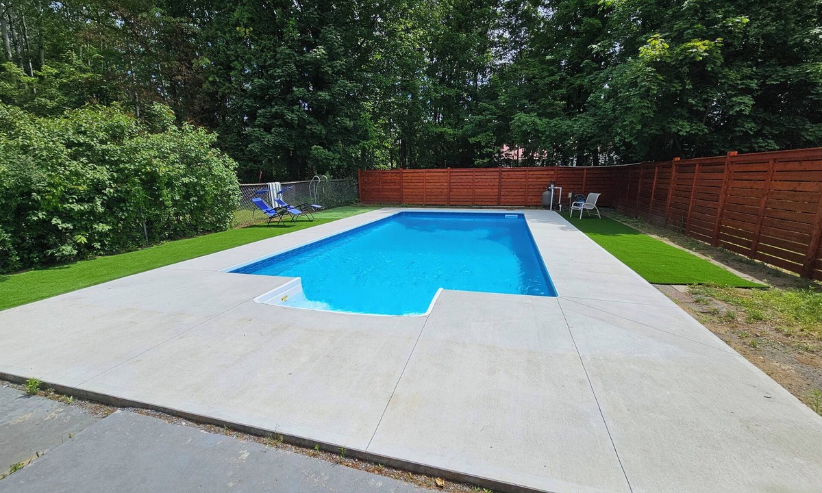 South Glens Falls House | 3-bedroom house in SGF with AC Between beautiful Saratoga and lake George