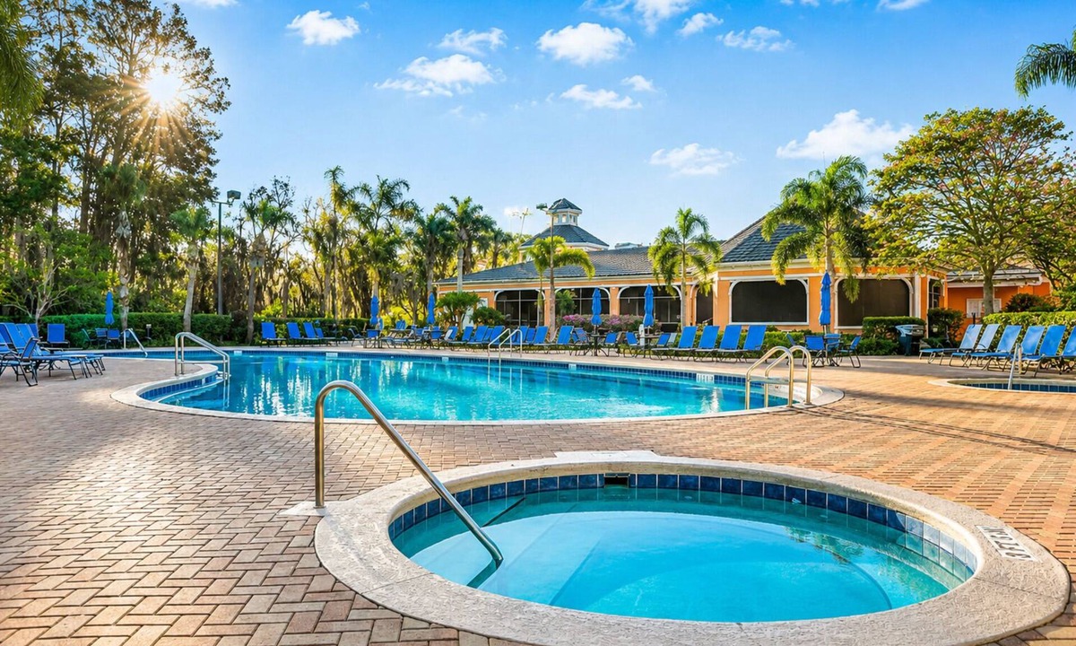 Bahama Bay Villa | 3 Bedroom Penthouse Villa Located in Bahama Bay Resort - Lake View!