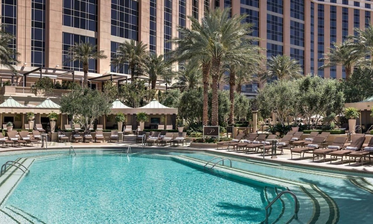 Las Vegas House | 3 Classy Units! Outdoor Pool, Free Parking, Near Las Vegas Festival Grounds!