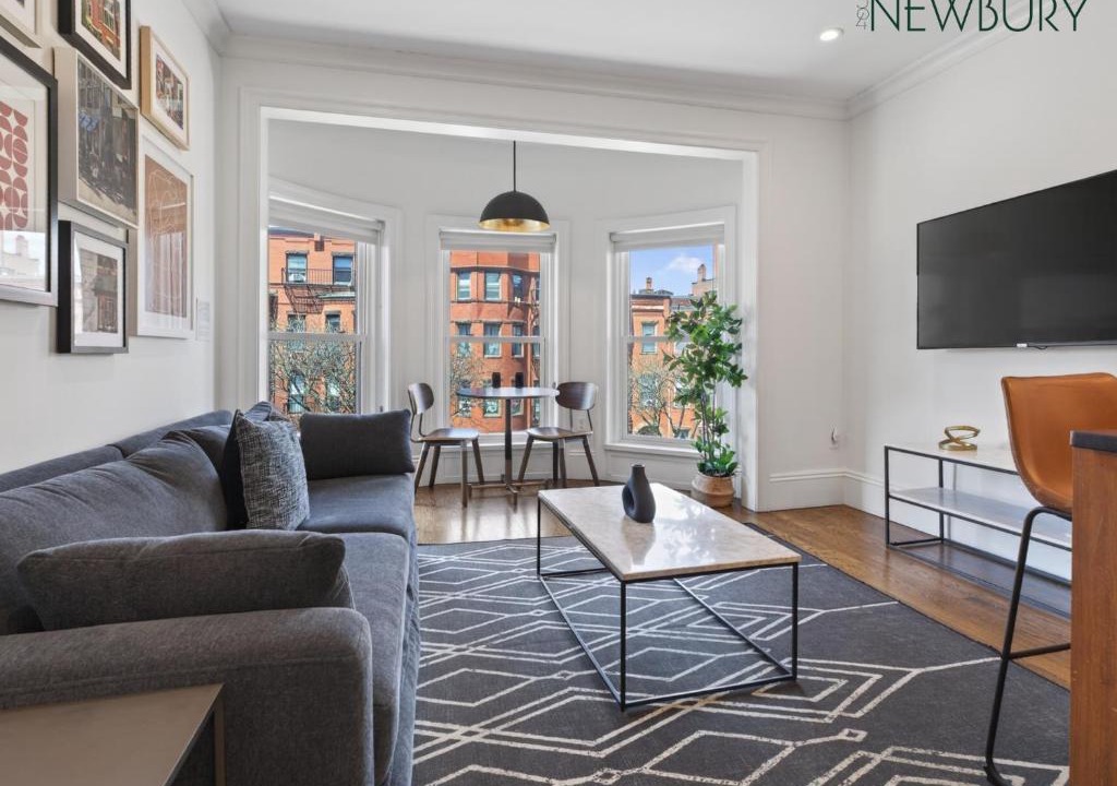 Back Bay West Apartment | 304 Newbury Street by Thatch