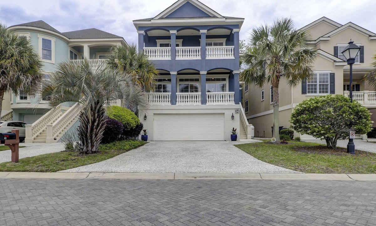 Palmetto Dunes House | 34 Crabline Court - 5 Bedroom, Singleton Beach Home, Private Pool & Spa