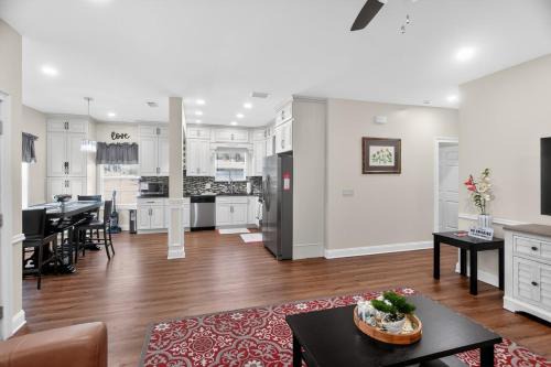 Brunswick House | 3BR Coastal Charm Near St Simons and FLETC