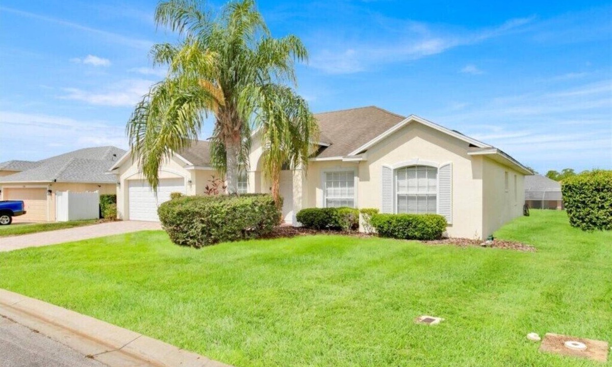 Tuscan Ridge Villa | 4BR Home with West Facing Pool and Game Room Near Disney & Shopping