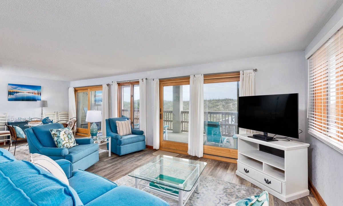 Nags Head Condo | 5607 - Dancing Dunes - Nags Head Coastal Condo Steps from the Beach