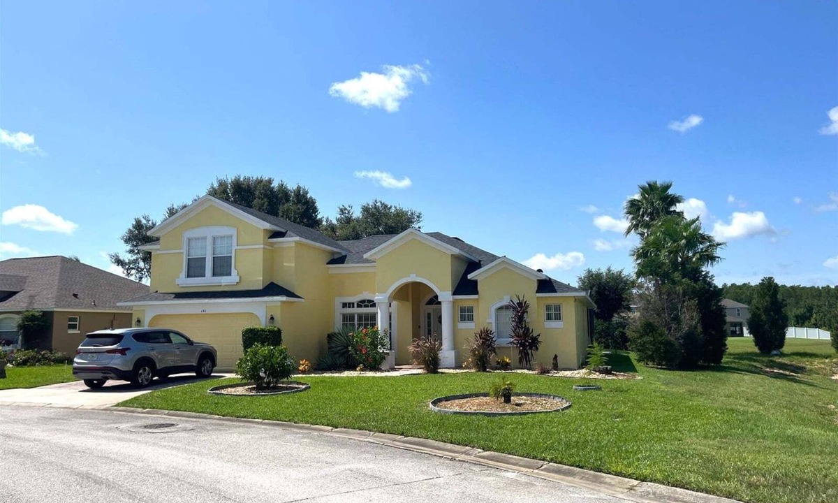 Tuscan Ridge Villa | 614 - Fabulous 5 Bed 4 Bath South Facing Home with Private Pool and Spa Backing onto Conservation