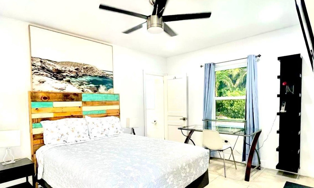 Victoria Park Apartment | 632B FLL Studio- 1.5 mi to Beach & Las Olas Blvd