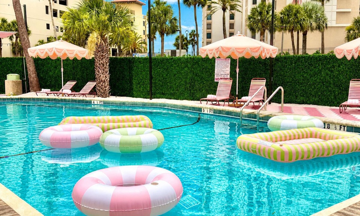 Clearwater Beach Hotel | Abode Beach House