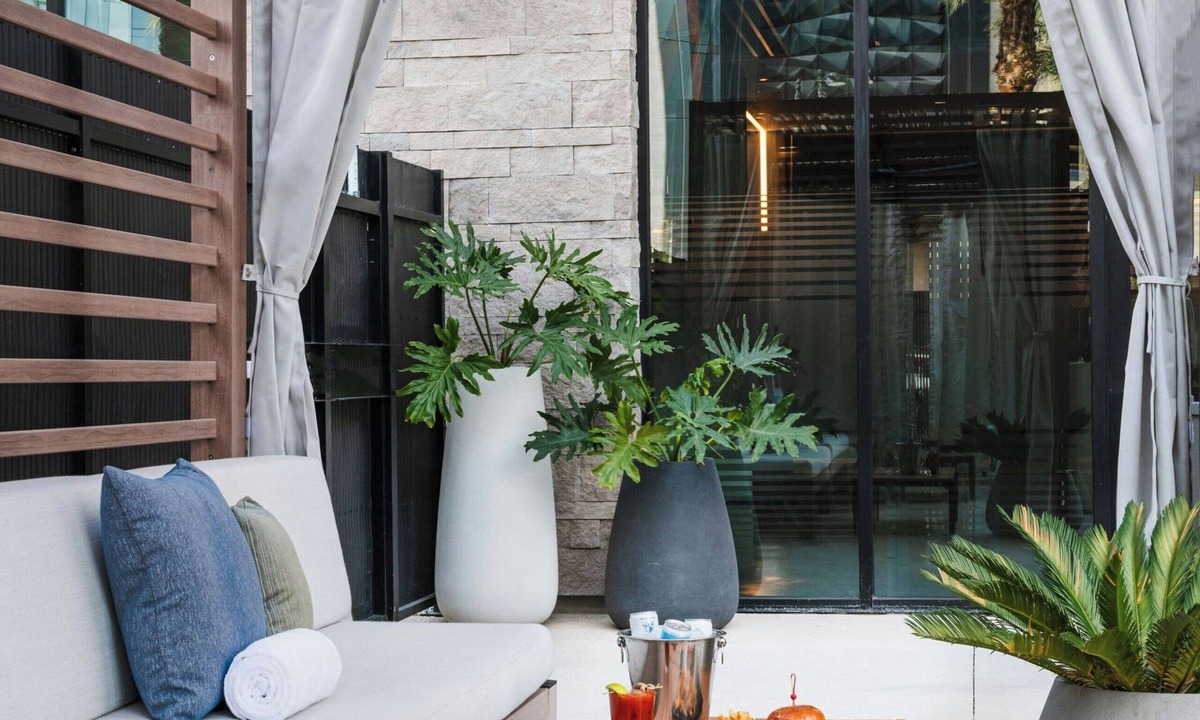 Las Vegas Hotel | AC Hotel by Marriott Las Vegas Symphony Park