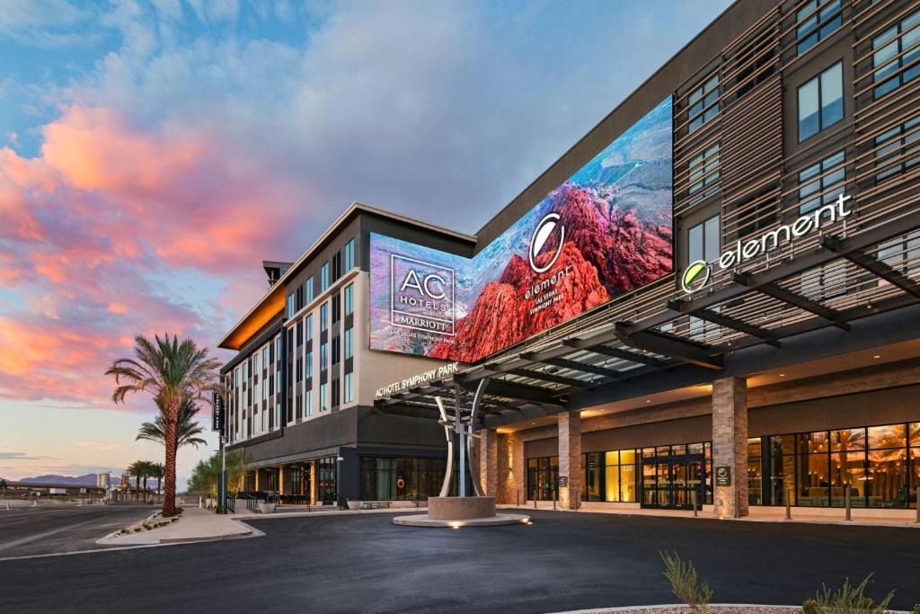 Las Vegas Hotel | AC Hotel by Marriott Las Vegas Symphony Park