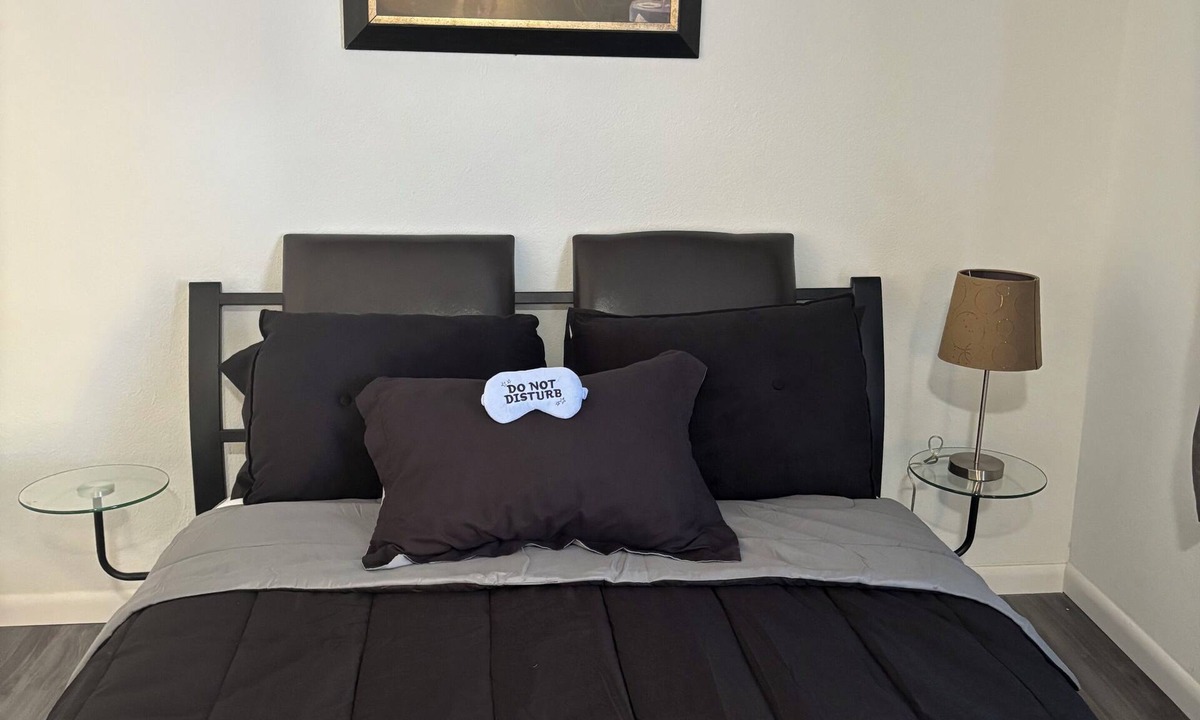 Mount Dora Apartment | Adorable studio with private entrance & patio area in charming Mount Dora
