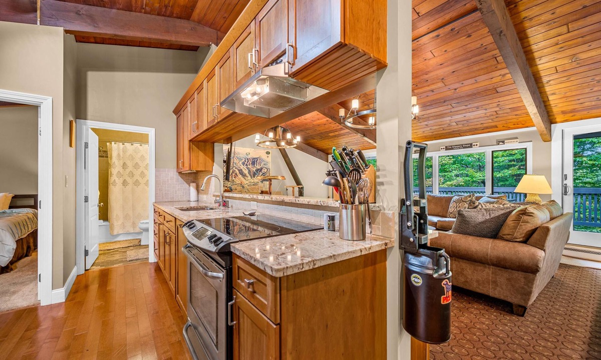 Killington House | Alpine Court Chalet 4 Bedroom Home