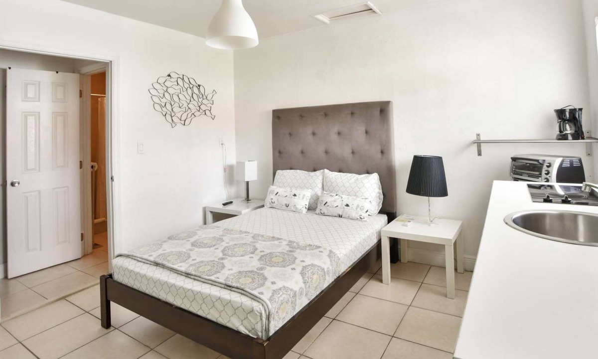 Wynwood Art District Condo | ✨Amazing charming studio in Wynwood 1453R