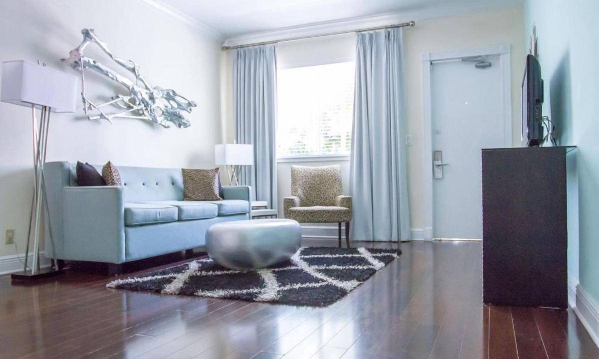 City Center Hotel | Amazing South Beach Suite w/Kitchenette, Pool & Private Beach Lounger Access