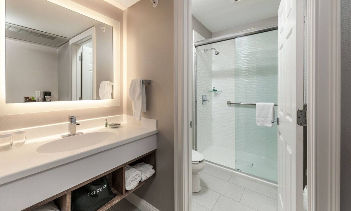Ogunquit Hotel | Anchorage by the Sea
