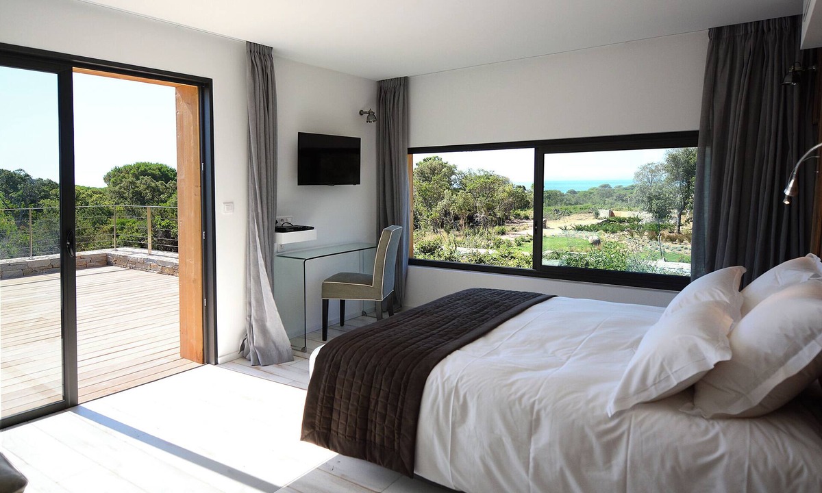 Hameau de Palombaggia Villa | Architect-designed 4-bedroom villa with pool in palombaggia with sea view