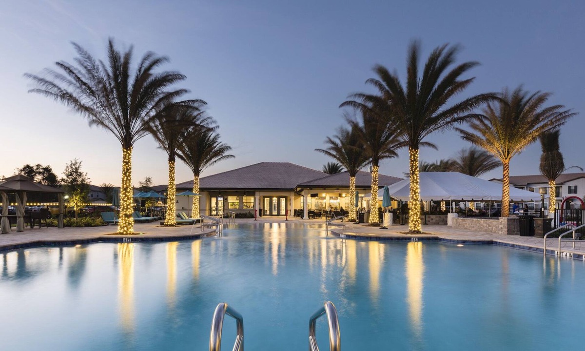 Haines City Hotel | Balmoral Resort Florida