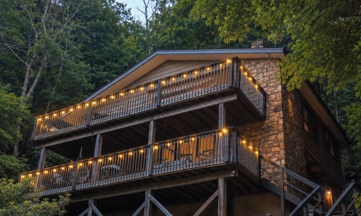 Seven Devils House | Base Camp at Hawks nest. Near many mountain activities!