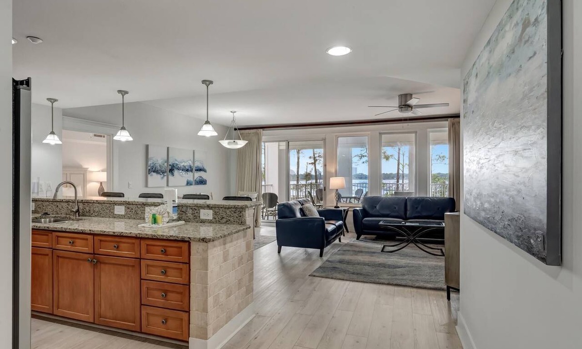 Baytowne Wharf Condo | Bayfront 3BR/3BA Lasata Condo w/Oversized Balcony