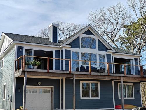 Flanders Apartment | Bayfront & nature preserve!