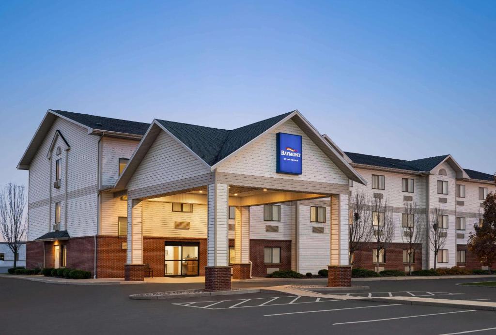 Cheektowaga Hotel | Baymont by Wyndham Buffalo