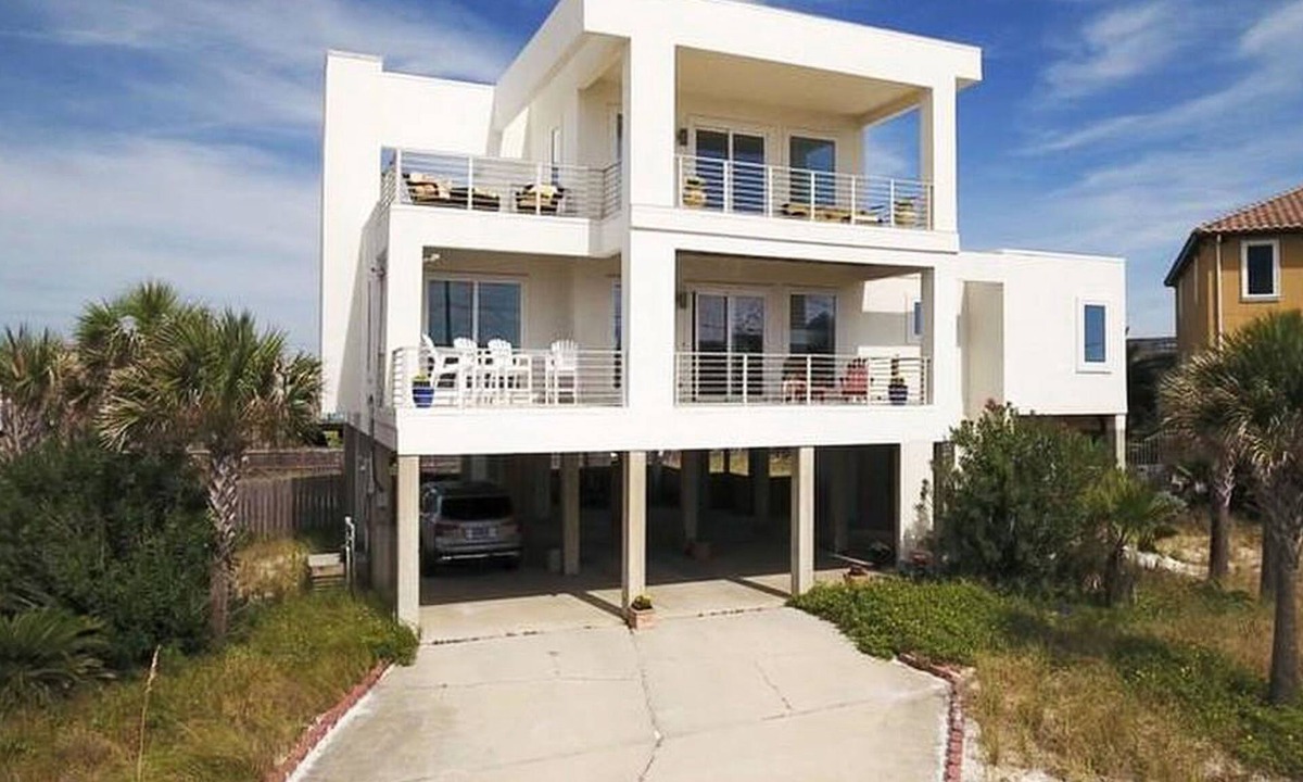 Pensacola Beach House | Beach House, Pet friendly, Elevator, Gulf Views