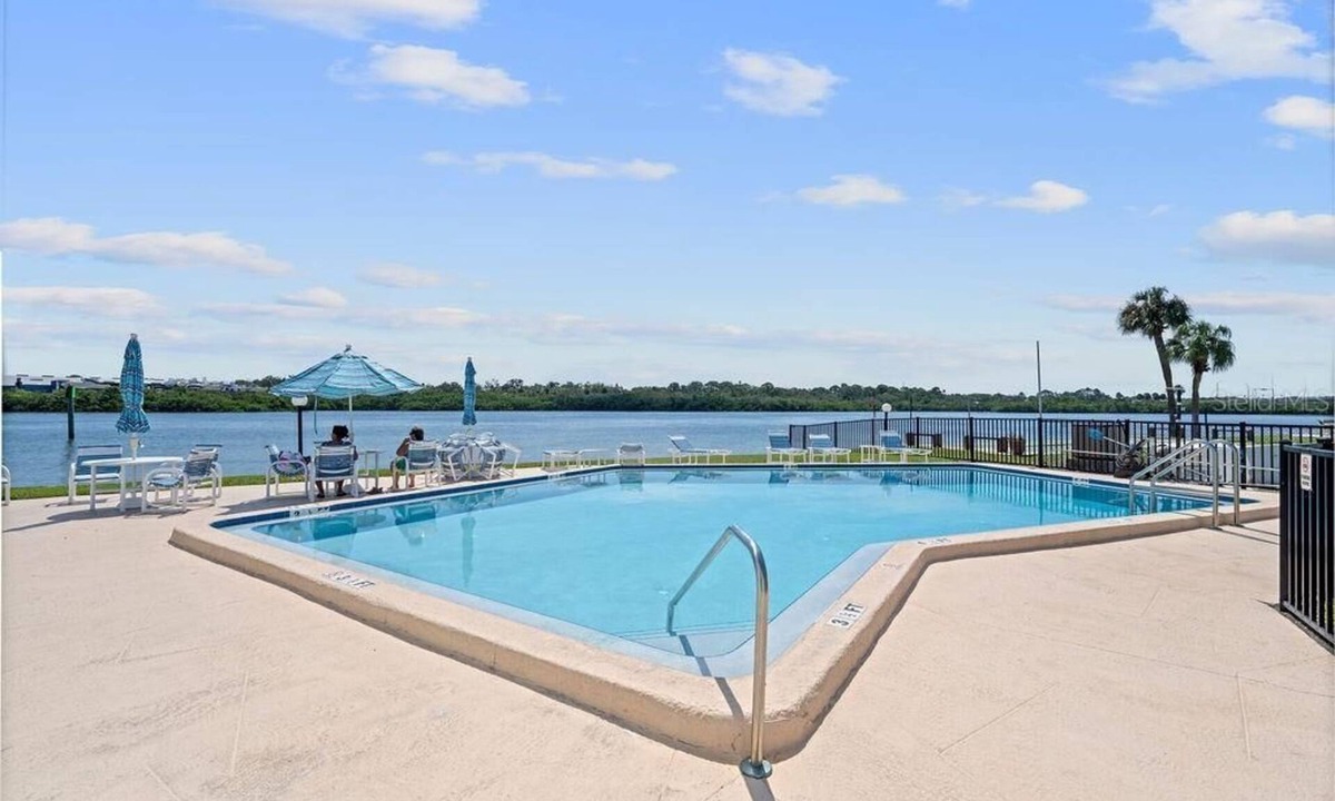 Indian Rocks Beach Condo | Beautiful Waterfront Condo, 3 bedroom 2 bath, 8 min walk to the beach