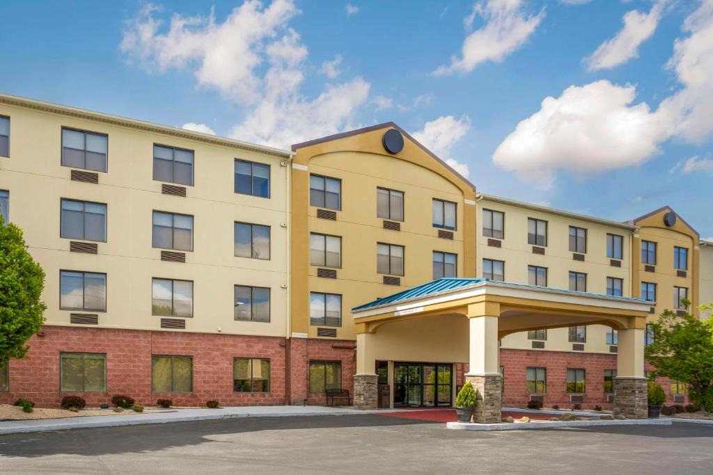 Grantville Hotel | Best Western Harrisburg I-81 Grantville Hershey