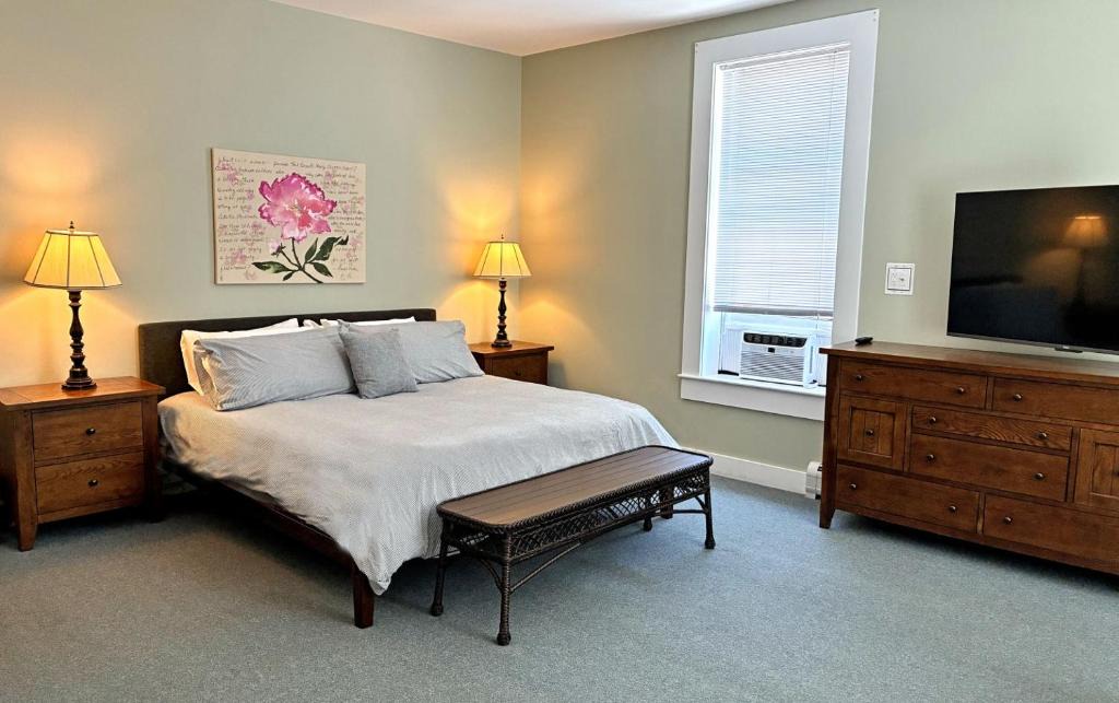 Bristol Hotel | Bristol Suites