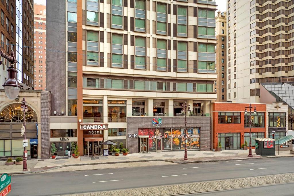 Gayborhood Hotel | Cambria Hotel Philadelphia Downtown - Center City