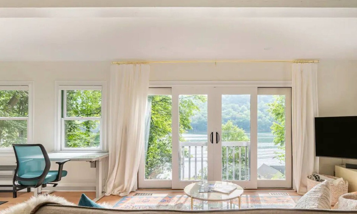 New Fairfield Cabin | Candlewood Cabin - with Private Waterfront