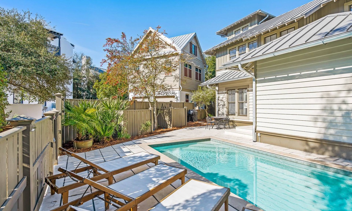 Rosemary Beach House | Captain Jack Cottage - Private Heated Pool, Bikes, 5 Min Walk to the Beach