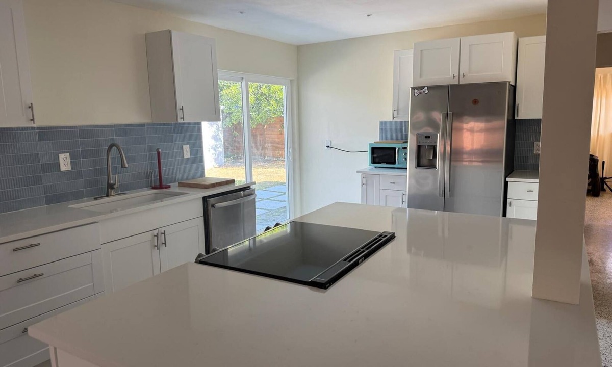 Alta Vista House | Central Sarasota Coastal Home
