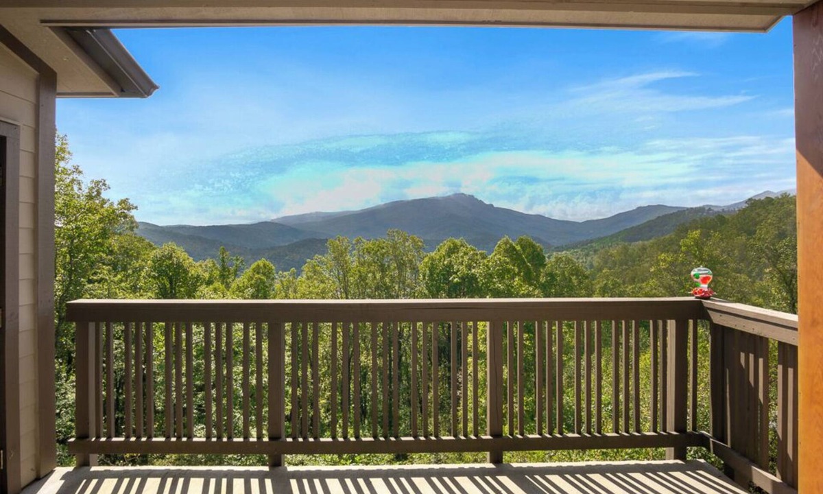Boone Condo | Chalakee Lodge CB-3- Mountain View, Gated Resort, Indoor/Outdoor Pools & Hot Tub