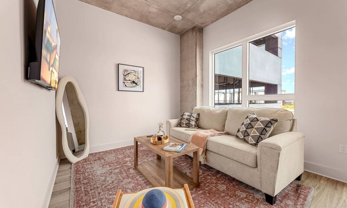 Channel District Apartment | Channelside: Near Everything in Tampa! Ybor | DT