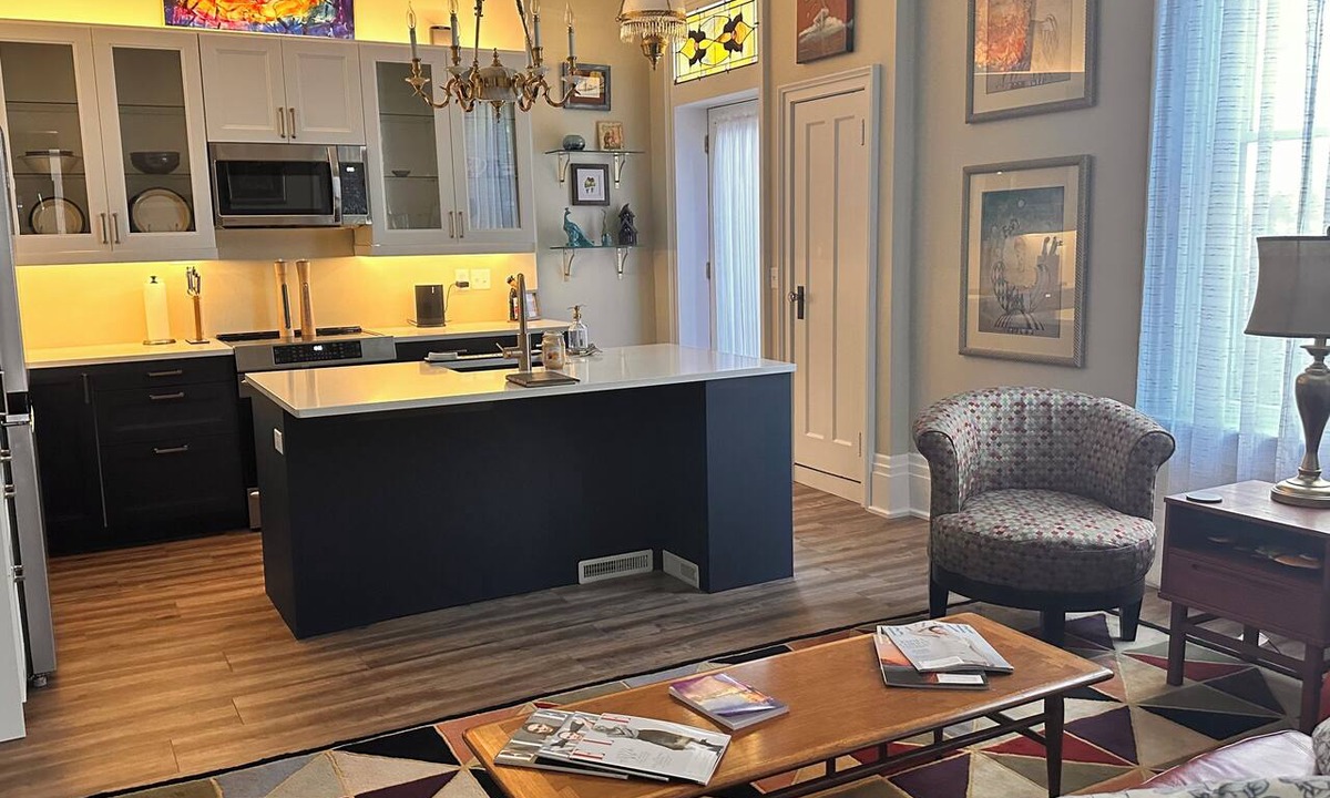 Licking Riverside Apartment | Charming 1-bedroom apartment in lovely Historic Covington with modern amenities