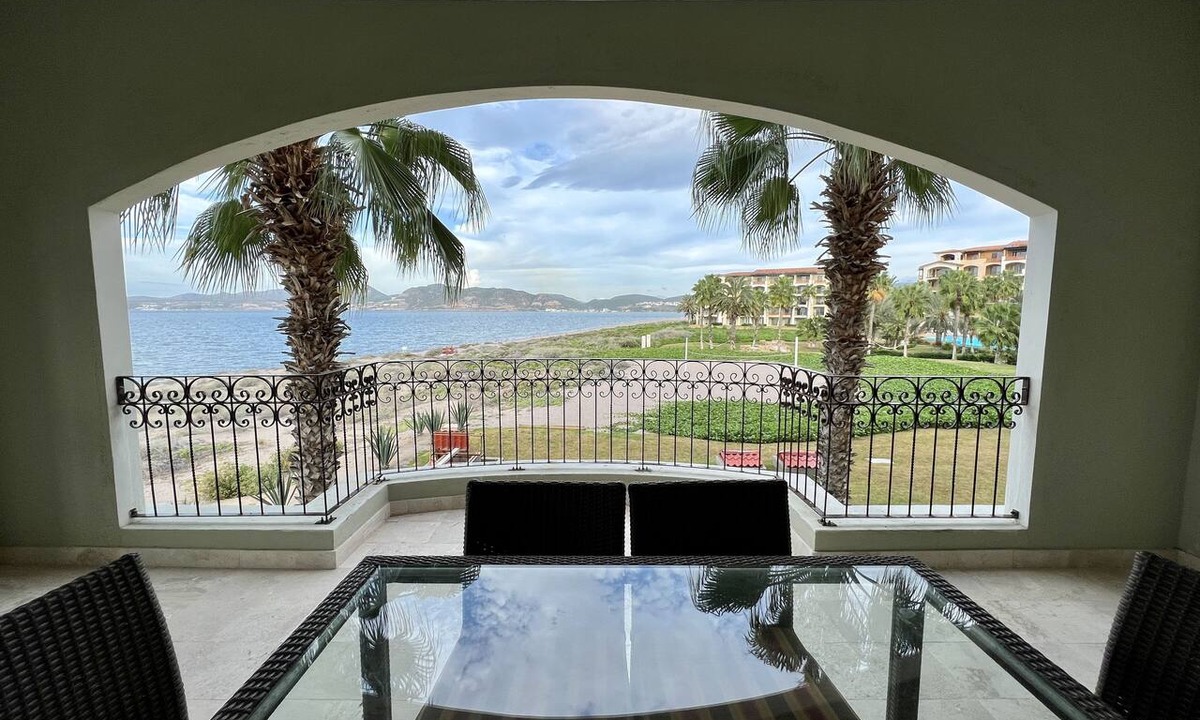 La Paz Apartment | Charming sunset ocean view unit