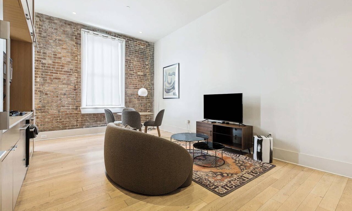 Tulane - Gravier Apartment | Chic 1BR in Historic School House | Gated Parking Included