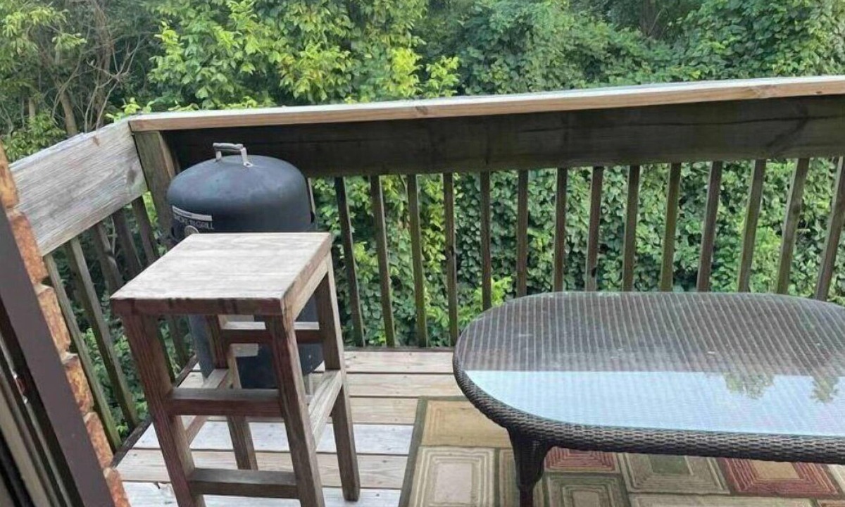 Roanoke Condo | Classic convenient comfy condo