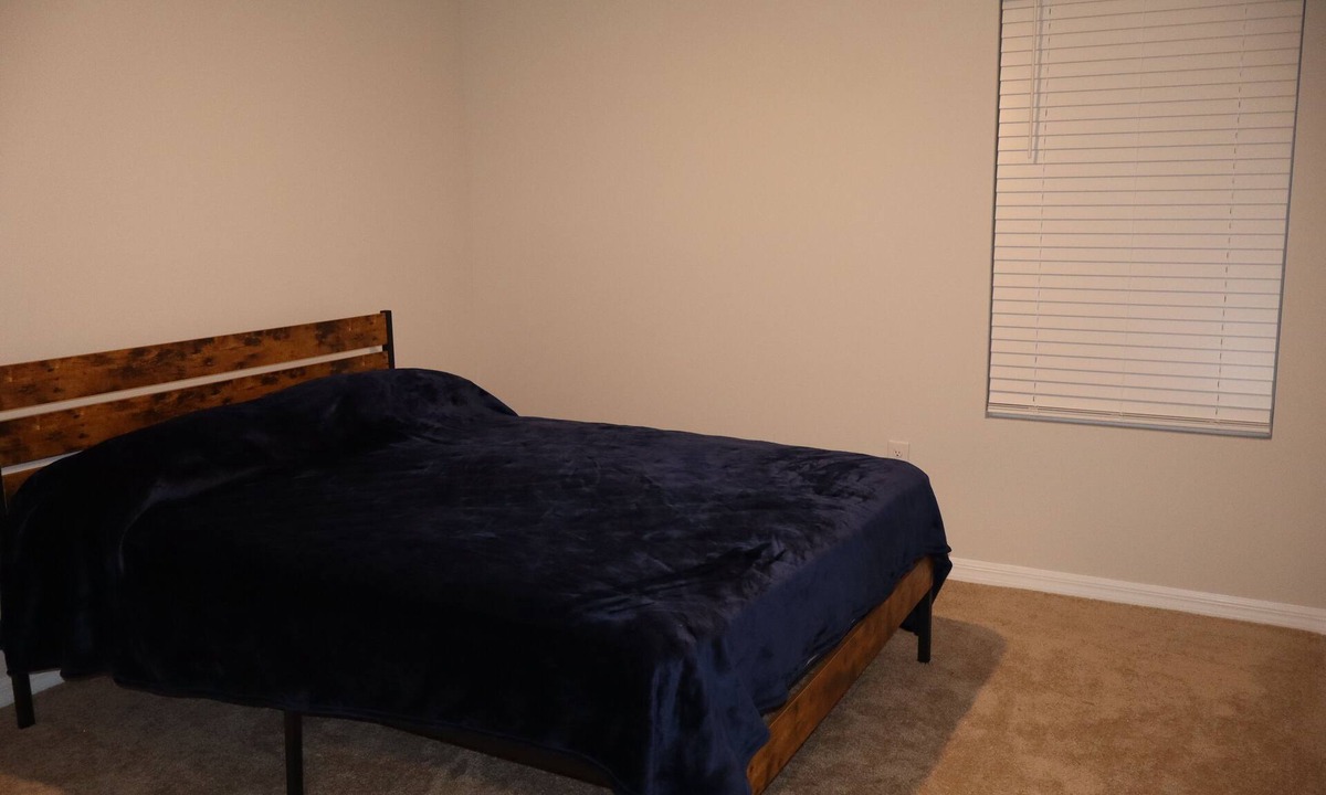 Haines City House | Clean and Cozy home with AC