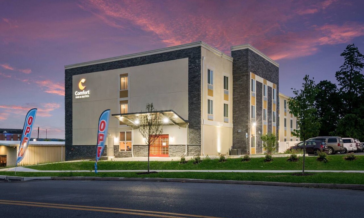 Harrisburg Hotel | Comfort Inn & Suites Harrisburg - Hershey West