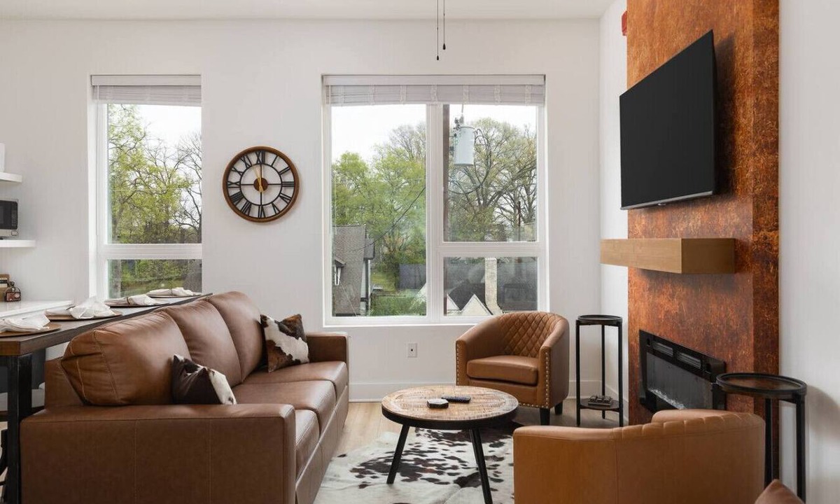 Talbot's Corner Apartment | Condo 3 miles to Downtown with Free Parking, Walk to Coffee