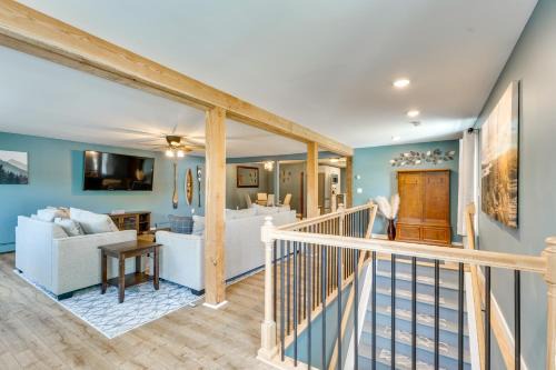 Town of Webb House | Conveniently Located Old Forge Condo Near Downtown