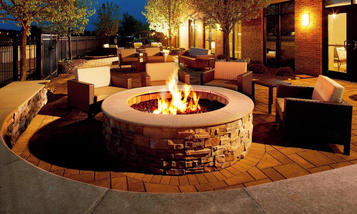 Lindenwald Hotel | Courtyard by Marriott Hamilton